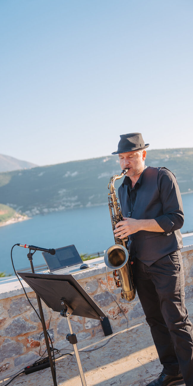 A NOVEMBER DESTINATION WEDDING AT PETRA & FOS IN MANI