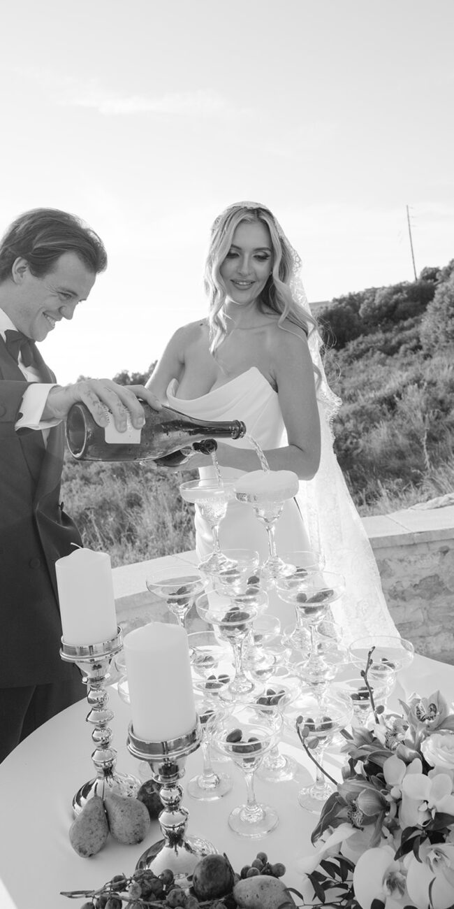 A NOVEMBER DESTINATION WEDDING AT PETRA & FOS IN MANI