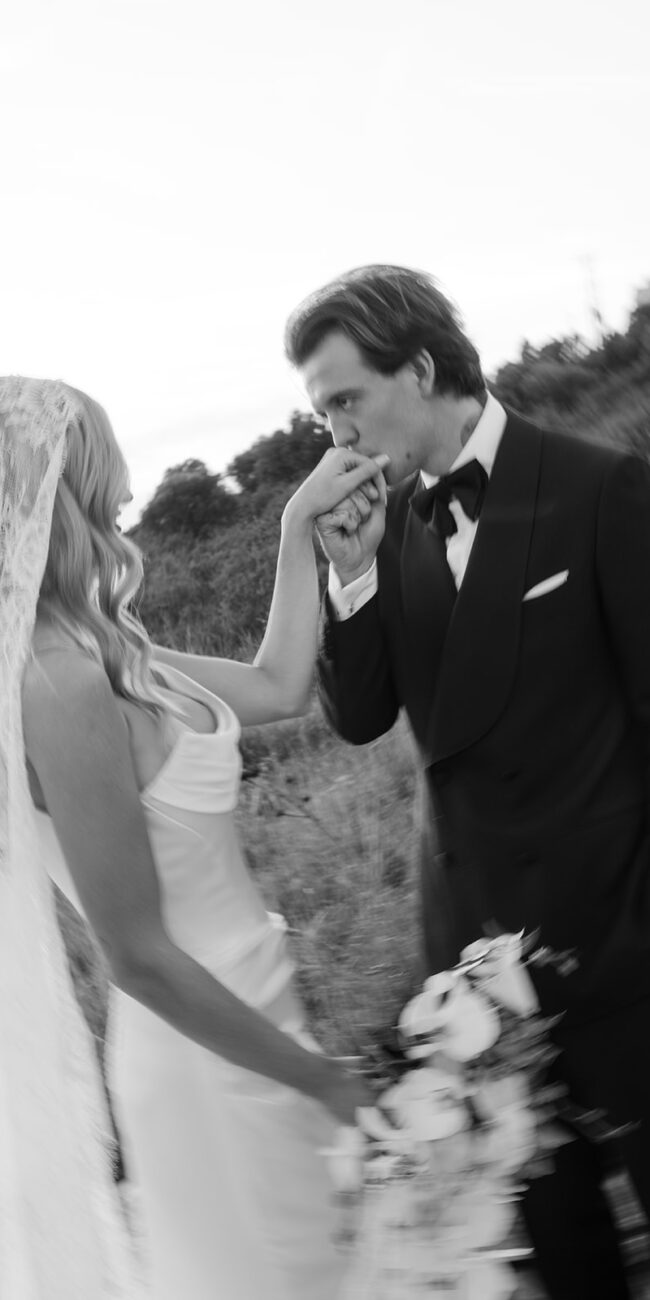 A NOVEMBER DESTINATION WEDDING AT PETRA & FOS IN MANI