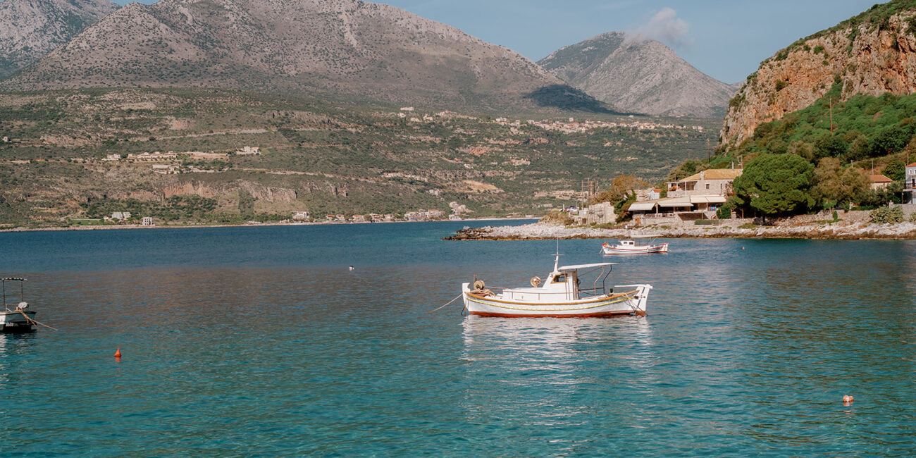 A NOVEMBER DESTINATION WEDDING AT PETRA & FOS IN MANI